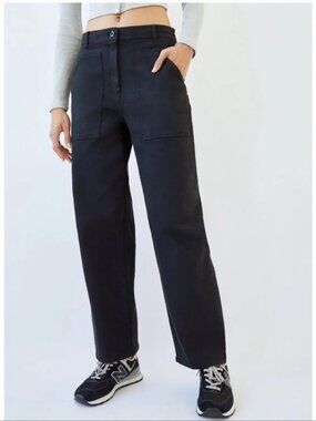 Aritzia Wilfred Free Black Modern Utility Pants High Rise Straight Leg, Size: 2